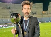 De Colón a Estudiantes: Eduardo Domínguez y un antecedente que quiere repetir