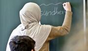 Austria prohíbe velo en escuelas para niñas menores de 14 años
