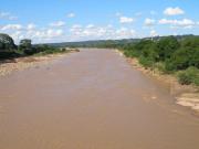 Emergencia en El Torno, hay familias atrapadas por el desborde del río