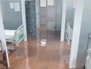 Evacúan a más de 50 pacientes tras inundación en hospital