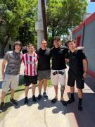 El talismán, presente: Súper Mansilla, el héroe de Santiago, visitó al plantel de Estudiantes