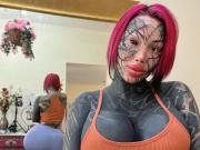 Las últimas horas de Mary Magdalene, la influencer de 33 años que cayó de un noveno piso: revelan detalles de la investigación