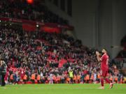 Liverpool apagó el incendio en la Premier League: volvió Salah y le ganó al Brighton con doblete de Ekitike