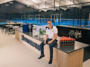 El chileno que convenció a socios de Southern Cross para crear el primer club de pádel de Boston