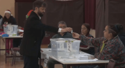 Balotaje en Chile: Gabriel Boric votó por última vez como presidente y descartó que sea un plebiscito a su gestión