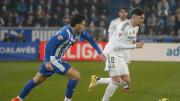 Alavés vs Real Madrid: con Federico Valverde de titular como lateral, el merengue mantiene su pulso contra Barcelona en LaLiga