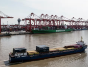 El superávit comercial de 1 billón de dólares de China es un problema para Pekín y para el mundo