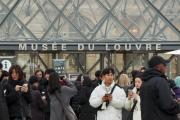 El Louvre no abrió sus puertas por huelga de trabajadores