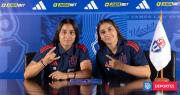 Las gemelas venidas del Planeta Gol: hijas del ’Chupete’ Suazo firman contrato profesional con La U