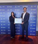 Hito de Calidad y Reconocimiento /Acuamanía recibió el Certificado Marca País Uruguay