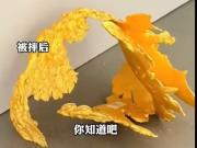 Un niño rompió una pieza de oro valuada en más de 300 mil dólares: el video del accidente que se volvió viral