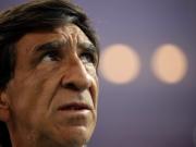 Gustavo Costas 2028: Diego Milito se la juega con todo por el DT de Racing y le ofreció renovar contrato hasta el final de su presidencia