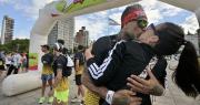 Partieron desde La Plata los 20 ultramaratonistas que correrán 380 kilómetros hasta Mar del Plata