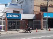 Zoom cierra oficina de Catia la Mar y se va al CC Litoral