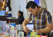 La Feria del Libro Navideña vuelve a la Manzana Uno con una invitación a regalar lectura