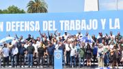 Cómo fue la movilización a Plaza de Mayo contra la reforma laboral: los cantos a favor de un paro general y la búsqueda por demostrar fuerza