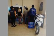 Detuvieron a dos personas por estafas y secuestraron múltiples elementos en Las Tijeras