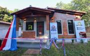MUVH entrega nuevas casas para familias en Luque, Areguá e Itauguá