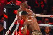 Boxeo: el brutal knockout de Anthony Joshua a Jake Paul, que sufrió fractura de mandíbula