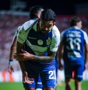 Gimnasia acordó con Enzo Martínez: firma por tres años y el Lobo compra un porcentaje del pase