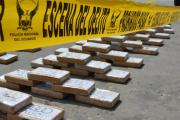 Policía Nacional de Ecuador incauta 1,6 toneladas de cocaína en puerto de Posorja