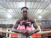 El furibundo nocaut del Touba Niang sobre Bazooka Chávez: ¡Me rompió la mandíbula!