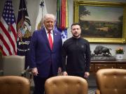 Presidentes Zelenski y Trump cerca de su encuentro para discutir propuesto plan de paz