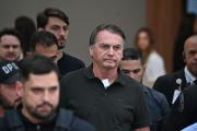 Bolsonaro se somete a una nueva cirugía para tratar crisis de hipo