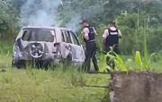 Nuevo hecho violento en Camilo Ponce Enríquez: dos cabezas humanas en automotor incinerado