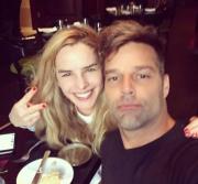 El gesto íntimo entre la venezolana Eglantina Zingg con Ricky Martin que encendió las redes