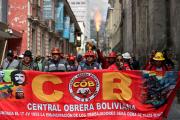 La COB retoma protestas contra el retiro a la subvención de combustible