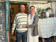 La Justicia italiana ordenó un peritaje psiquiátrico a la familia que vivía en el bosque