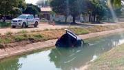 Un bebé murió ahogado tras el vuelco de un auto en un canal en Río Negro