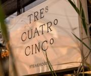 El Steak House al mejor estilo de Tres Cuatro Cinco para los amantes de la carne