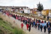 Gobierno espera reunirse con más de 200 dirigentes, mientras la COB marcha desde Calamarca