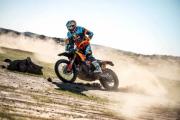 Dakar 2026: Canet aprovecha una sanción y manda en motos