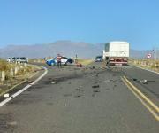 Dos muertos en un accidente sobre la Ruta 242, cerca de Las Lajas: se liberó la circulación