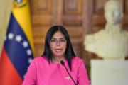 Juro por los héroes que tomaron de rehenes: Delcy Rodríguez juró como presidenta interina de Venezuela