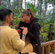 Adriana Bowen y Lue Mansilla dan el paso hacia el matrimonio