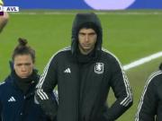 Emiliano Dibu Martínez salió en el entretiempo y volvió a encender las alarmas en la Selección: hielo en el gemelo y preocupación