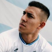 A Estudiantes se le cayó un apuntado, pero sigue en busca de un central: cómo está la gestión por Zaid Romero