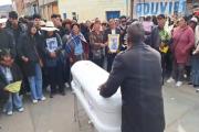 Puno: Familiares y pobladores exigen justicia por la muerte de Génesis Sahory en Azángaro –