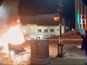 Crecen las protestas en Irán y Donald Trump dice que Estados Unidos está listo para ayudar