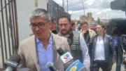 Ministros llegan a la federación de campesinos en El Alto para reinstalar el diálogo con la COB