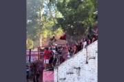 Comercio vs Central Argentino: susto por el colapso de una tribuna