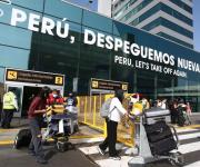 Autoridades aeronáuticas de Perú y Colombia acuerdan fortalecer la conectividad aérea