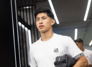 Miguel Terceros tuvo minutos en la derrota del Santos ante Palmeiras