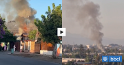Incendio en Estación Central genera gran columna de humo visible desde sector de Villa Francia