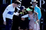 Australian Open 2026: una alcanzapelotas se desmayó por el intenso calor