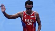 “Es como en el tenis : El silencioso retiro de Gaspar Riveros, un referente del triatlón nacional